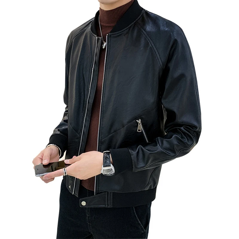 Herren Slim-Fit Kunstleder-Bomberjacke mit asymmetrischer Nahtführung, diagonalem Reißverschlusstaschen-Detail und Rippabschluss Drune