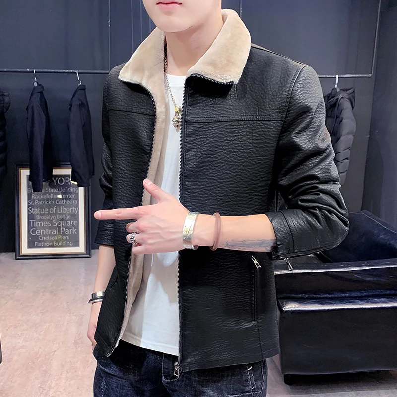 Herren schmal geschnittenes Kunstleder Blouson mit strukturiertem Finish und Teddykragen Drune