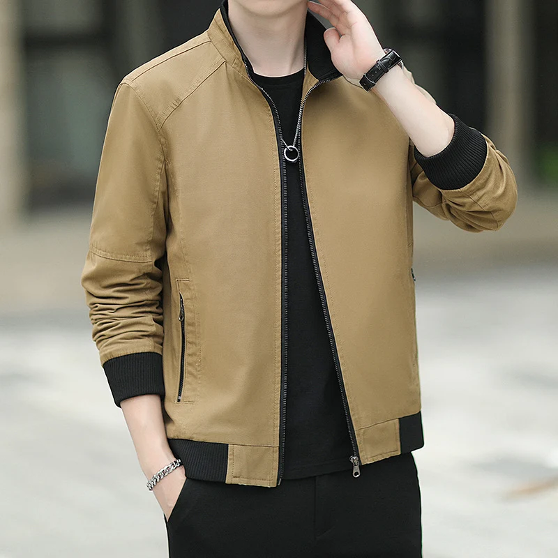 Herren schmal geschnittener Microcanvas‑Bomber mit hohem Stehkragen, verdecktem Reißverschluss und elastischen Rippbündchen Drune