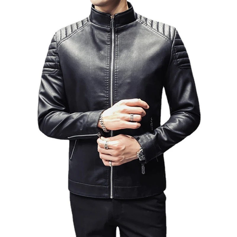 Herren schlanker Kunstleder-Moto-Blouson mit ergonomischen Nähten, Rippenstepp an Schultern und verdeckten Reißverschlusstaschen Drune