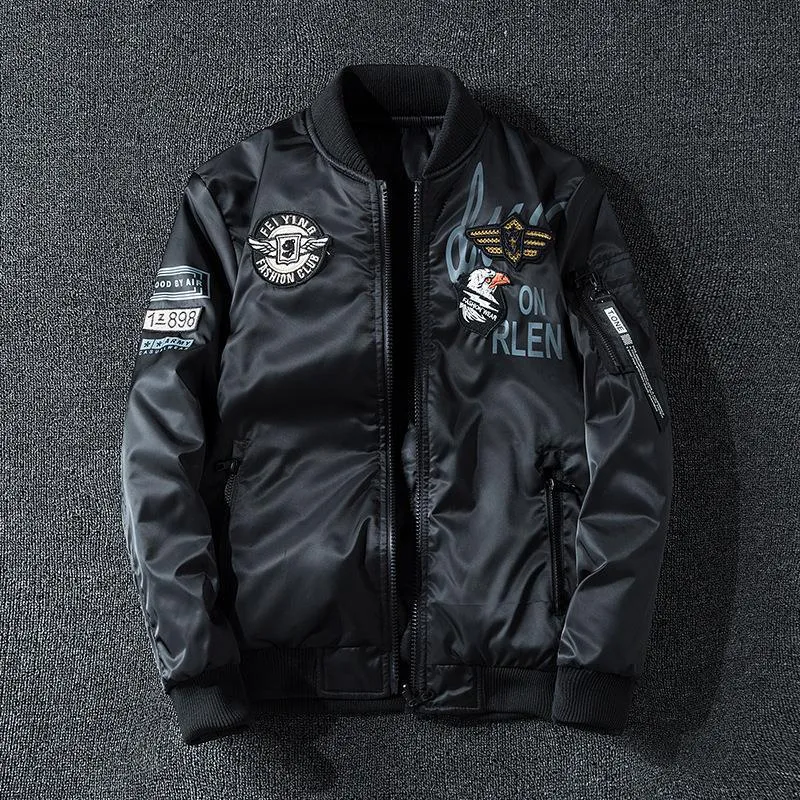 Herren Pilotenbomberjacke im Aviator-Look mit Badge-Applikationen, Ärmeltasche und gerippten Bündchen Drune