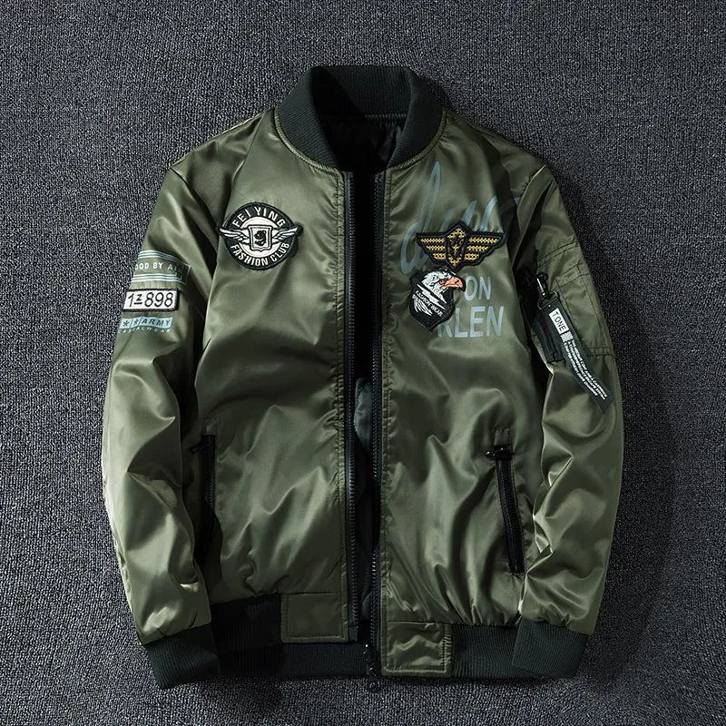 Herren Pilotenbomberjacke im Aviator-Look mit Badge-Applikationen, Ärmeltasche und gerippten Bündchen Drune