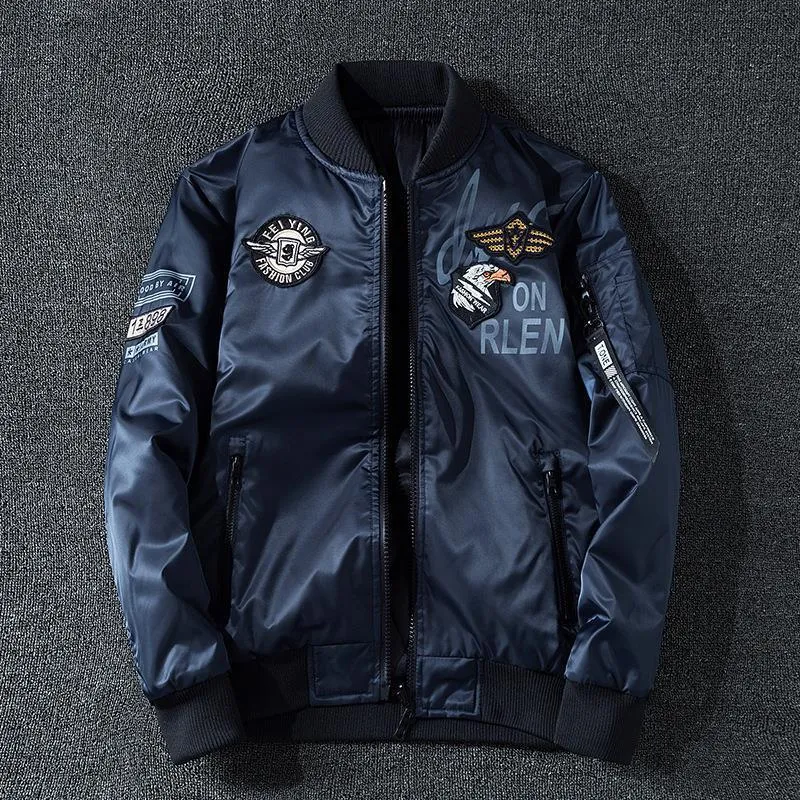 Herren Pilotenbomberjacke im Aviator-Look mit Badge-Applikationen, Ärmeltasche und gerippten Bündchen Drune