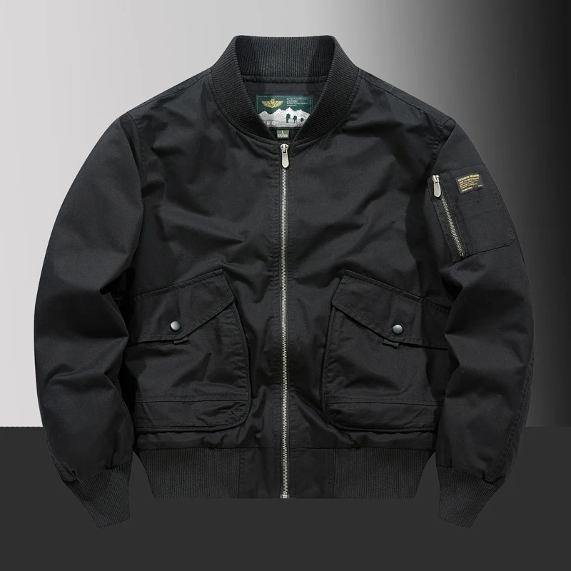 Herren Pilot‑Bomberjacke im Urban‑Utility‑Stil mit großen Klapp‑Pattentaschen und Ärmel‑Reißverschlusstasche Drune