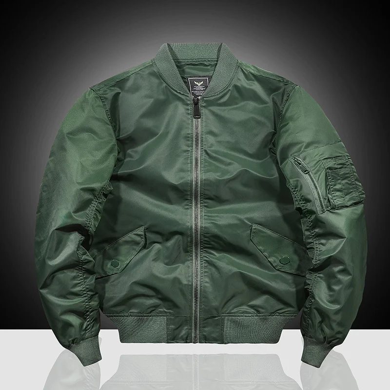 Herren Nylon-Flightbomber mit Ärmeltasche, gesteppter Thermo-Innenlage und geripptem Saum Drune