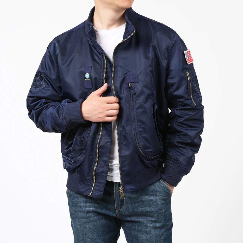 Herren Nylon-Bomberjacke im Pilotencut mit Mehrfach-Zip-Taschen und Ärmelorganizer Drune