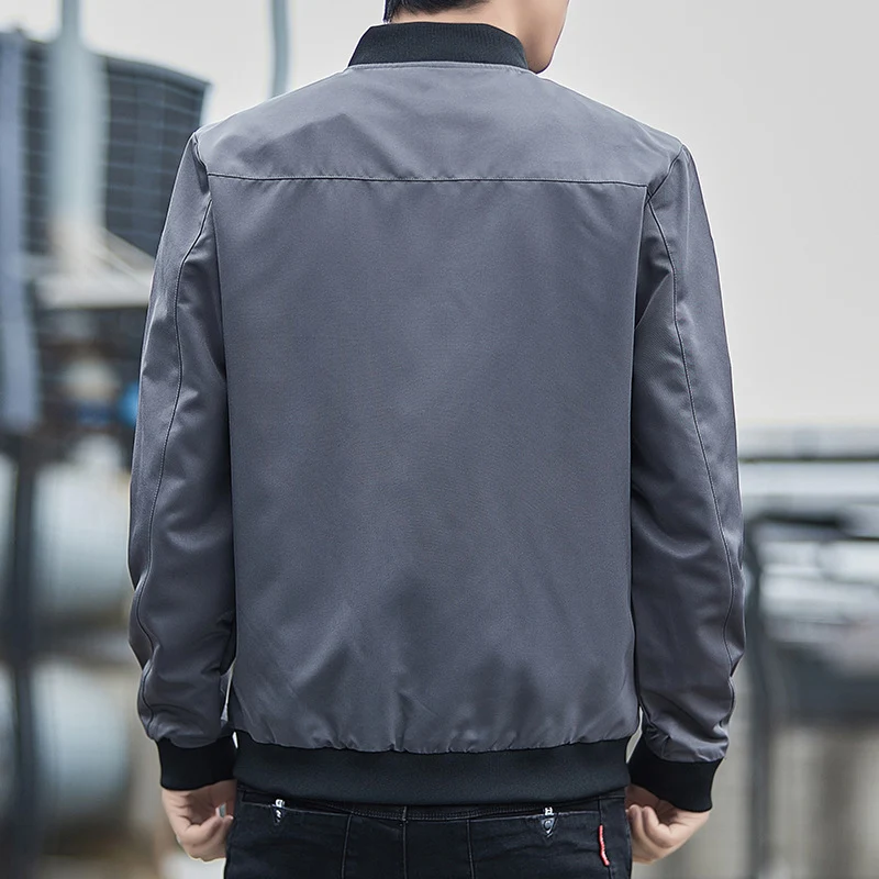 Herren Leichter winddichter Tech‑Bomber mit Rippbündchen und minimalistischen Nahtdetails Drune