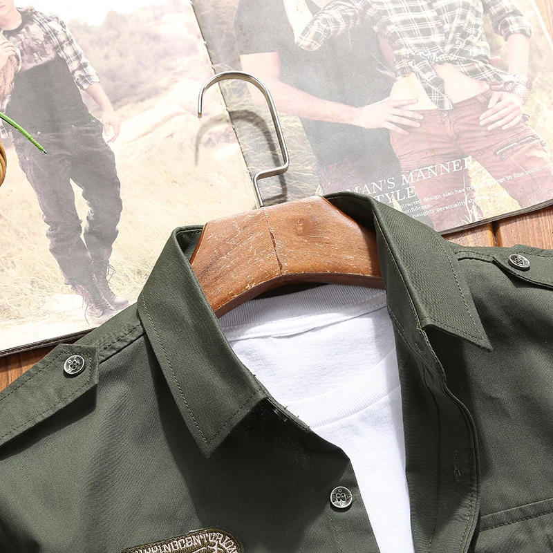 Herren Military-Utility-Hemdjacke mit Pattentaschen, Schulterepauletten und dezenter Patch-Applikation Drune