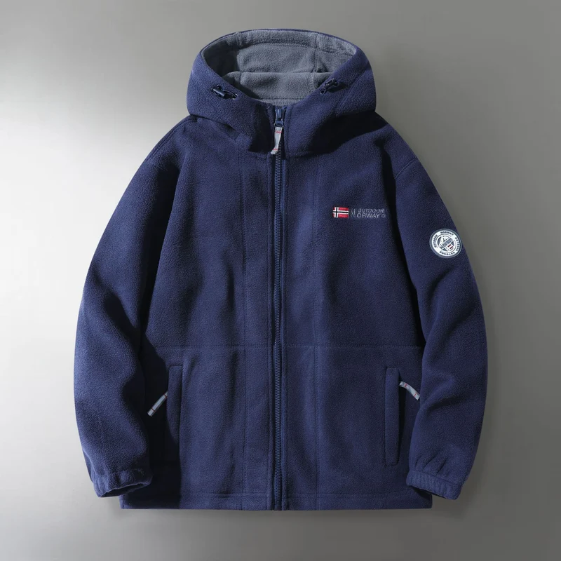 Herren Microfleece-Outdoorjacke mit Kapuze, windabweisender Struktur und Logo-Patch Drune
