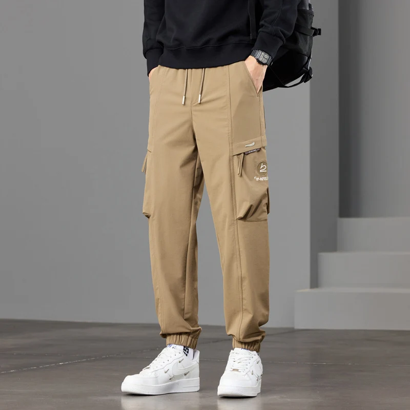 Herren technische Cargo-Joggerhose mit elastischem Saum, Multifachtaschen und Kordelzug Drune