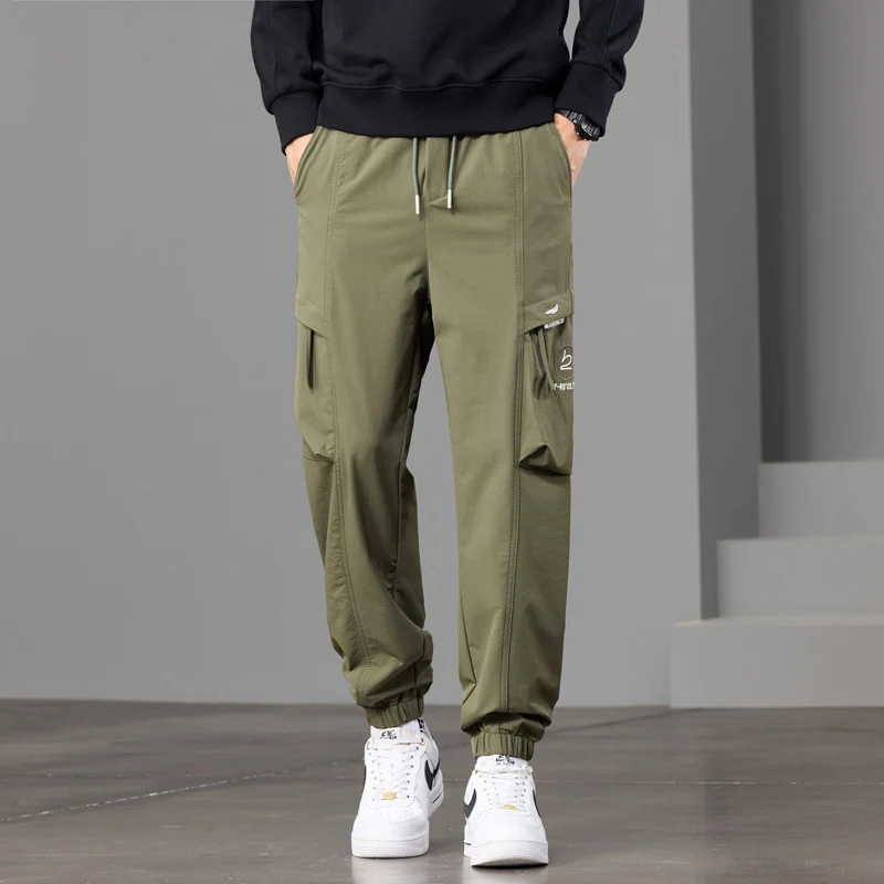 Herren technische Cargo-Joggerhose mit elastischem Saum, Multifachtaschen und Kordelzug Drune