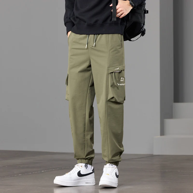 Herren technische Cargo-Joggerhose mit elastischem Saum, Multifachtaschen und Kordelzug Drune