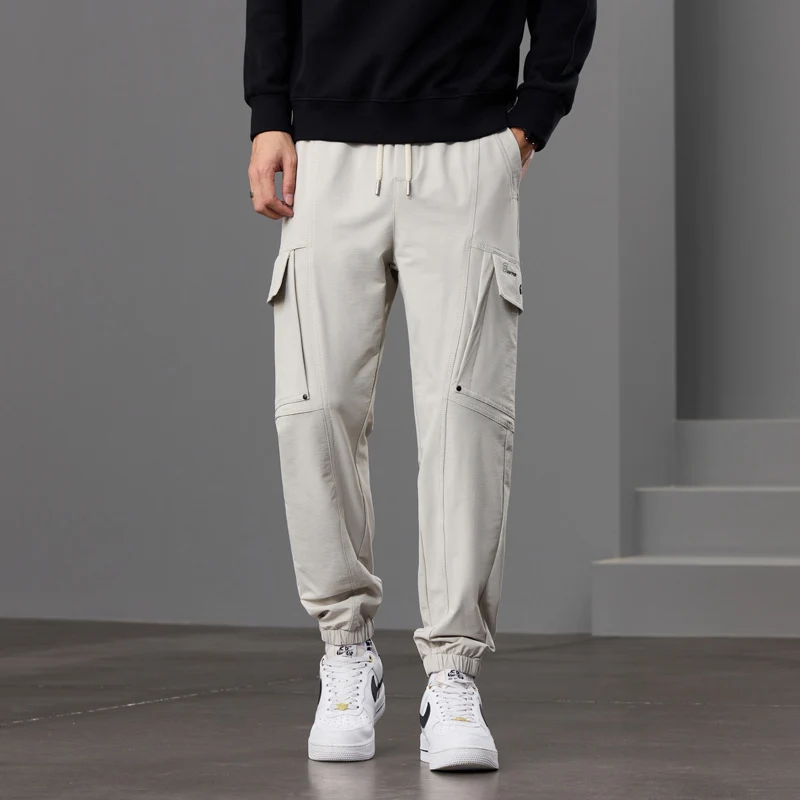 Herren Tapered Cargo-Joggerhose mit Knieeinsatz, Tunnelzugbund und Klappentaschen Drune