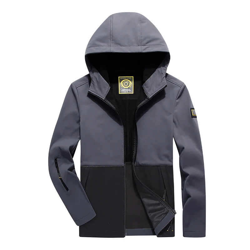 Herren leichte Softshell‑Outdoorjacke mit Kapuze, windabweisender Front und funktionalen Taschen Drune