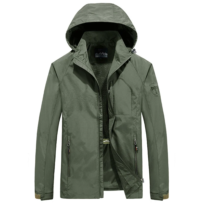 Herren Leichte Softshell-Outdoorjacke mit Kapuze, atmungsaktivem Meshfutter und Reißverschlussbrusttasche Drune