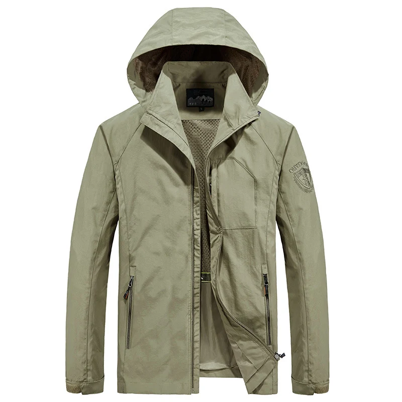Herren Leichte Softshell-Outdoorjacke mit Kapuze, atmungsaktivem Meshfutter und Reißverschlussbrusttasche Drune