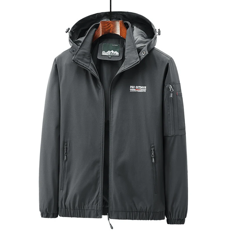 Herren Leichte Softshell-Outdoorjacke mit Kapuze, Ärmeltasche und Reißverschlusstaschen Drune