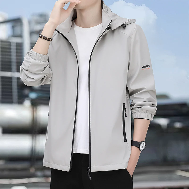 Herren leichte Softshell-Kapuzenjacke mit winddichter Membran, Reißverschluss‑Taschen und elastischen Bündchen Drune