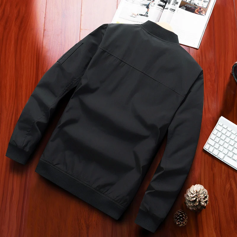 Herren leichte Nylon-Bomberjacke im Aviator‑Utility‑Stil mit Ärmeltasche und Rippbündchen Drune
