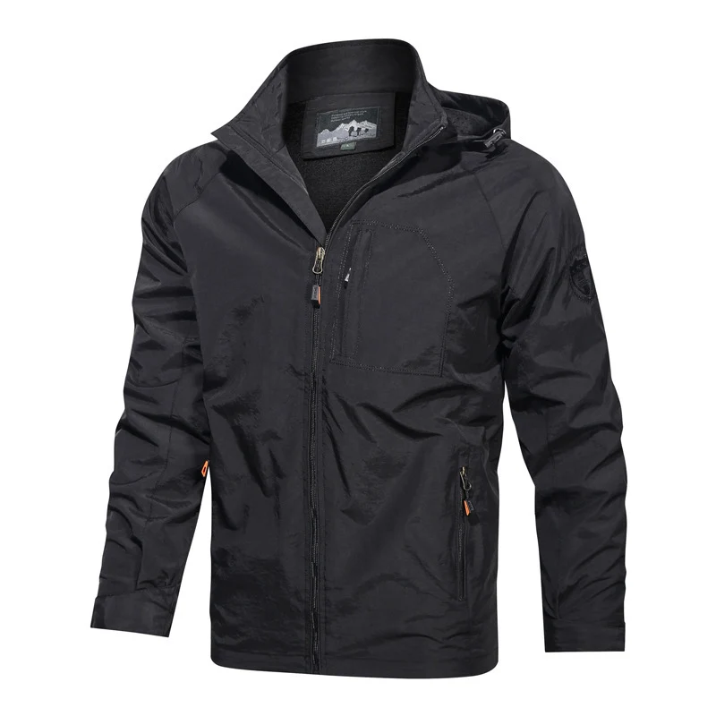 Herren leichte technische Übergangsjacke mit Kapuze, Brust-Organizerfach und verdeckten Reißverschlüssen Drune