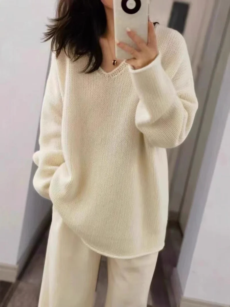 Damen Oversize V‑Ausschnitt Pullover im Mohair‑Look mit überschnittener Schulter und gerundetem Saum Drune