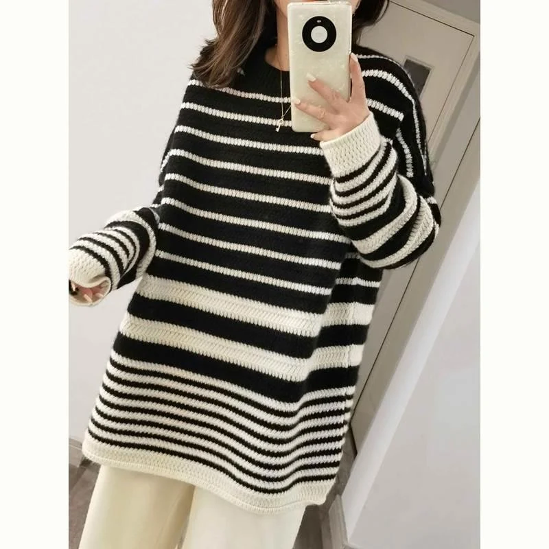 Damen Oversize-Longpullover aus grobem Streifenstrick mit Rundhalsausschnitt Drune