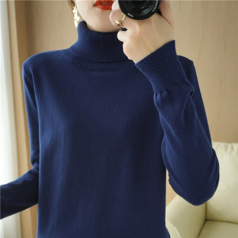 Damen Minimalistischer Feinstrick-Rolli mit hohem Rippkragen und schmaler Passform Drune