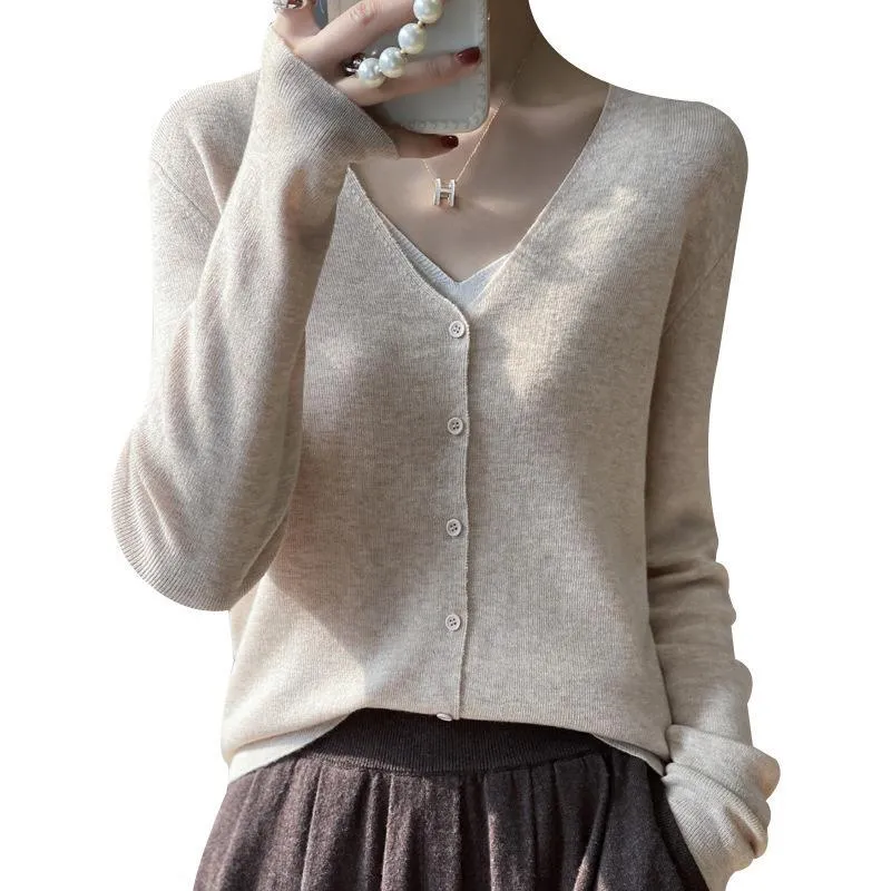 Damen Leichter V‑Ausschnitt‑Cardigan mit kastiger Silhouette und Kaschmir‑Optik Drune