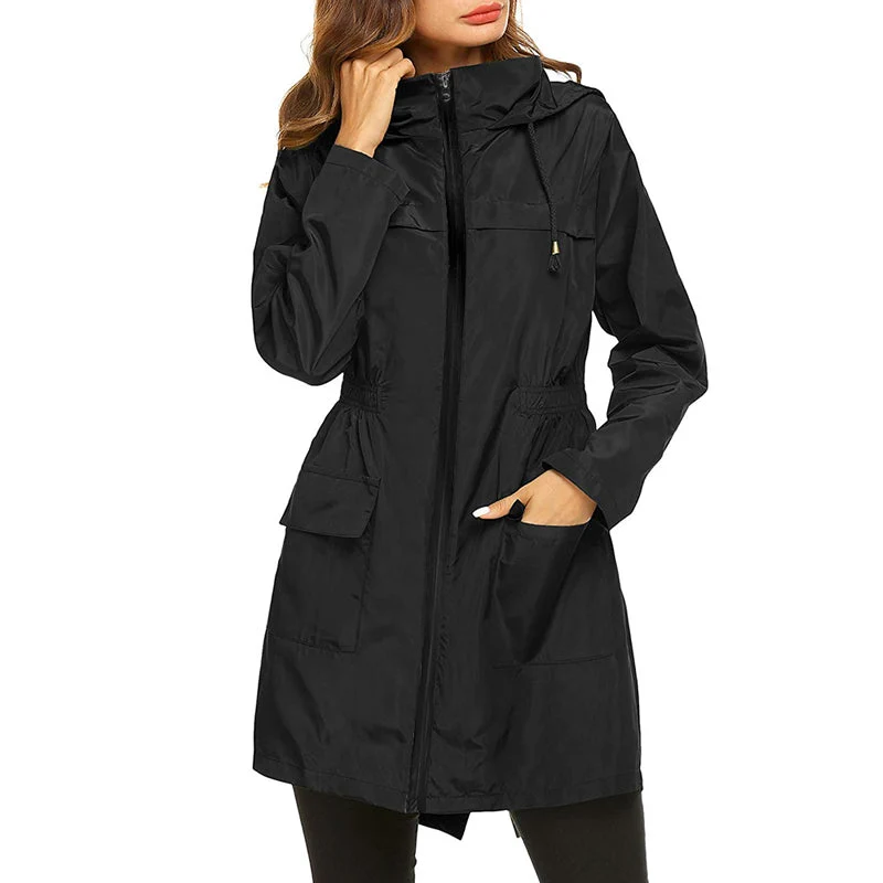 Elizabeth | Lightweight and Packable Water-Repellent Rain Jacket with Fitted Waist
