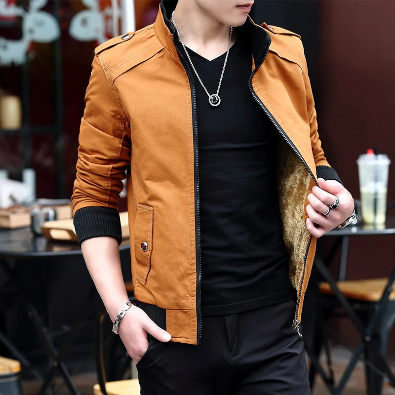 Herren Kurzblouson aus Canvas mit wärmender Teddyinnenfutter und Schulterepauletten Drune