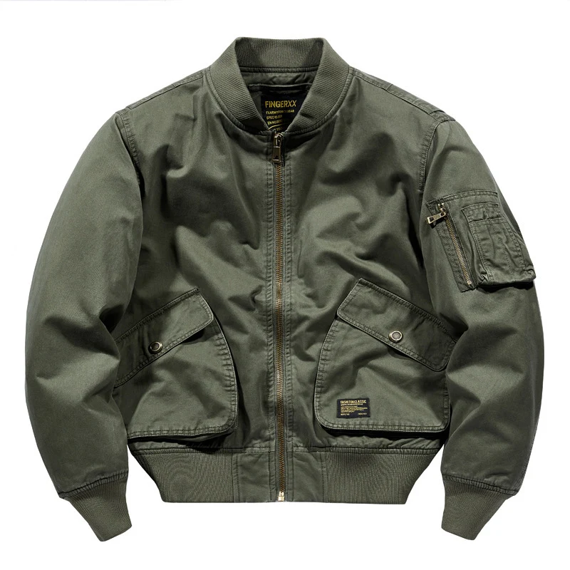 Herren Kurz geschnittener Canvas-Bomber mit Doppel-Frontklappentaschen und Ärmeltasche Drune
