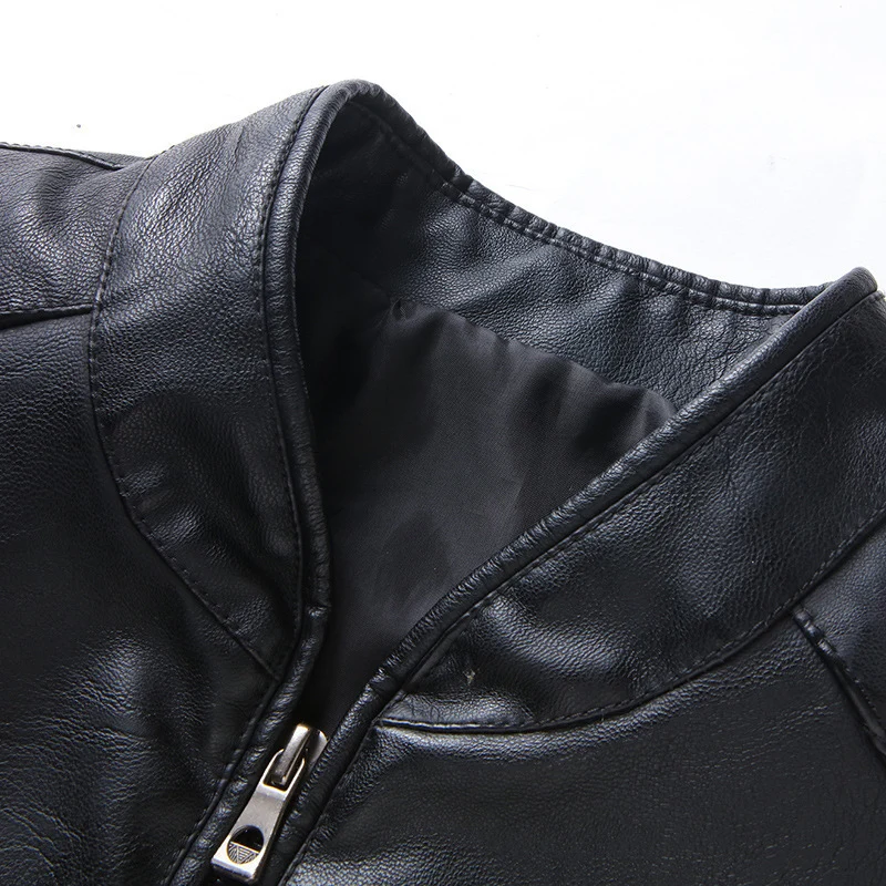 Herren Kunstleder-Blouson im Slim-Fit mit feiner Narbung, Stehkragen und verdecktem Reißverschluss Drune