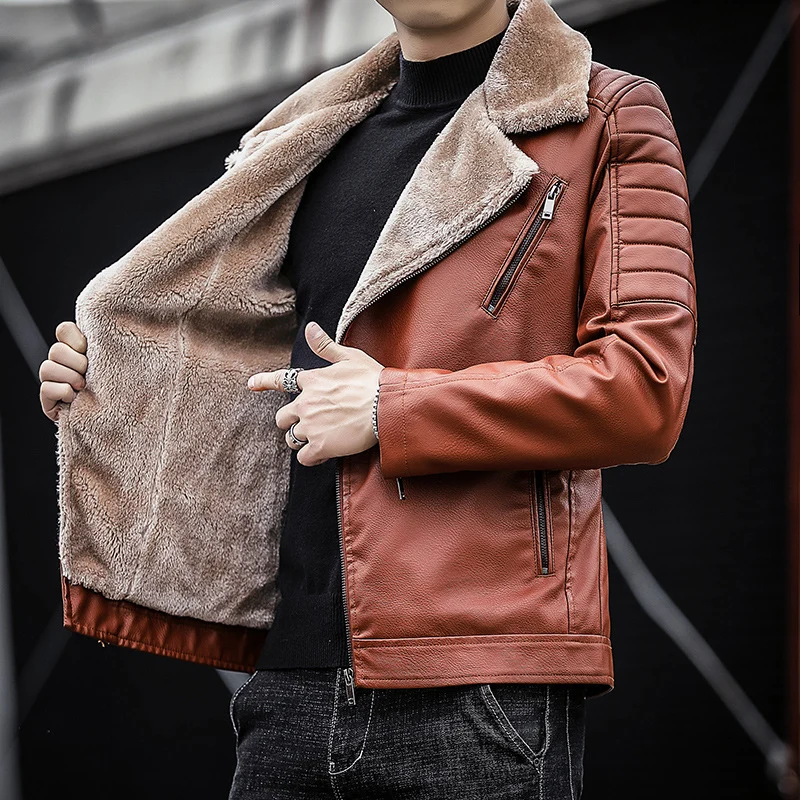 Herren Kunstleder-Bikerjacke mit Teddyfell-Futter und gesteppter Ärmeldetail Drune
