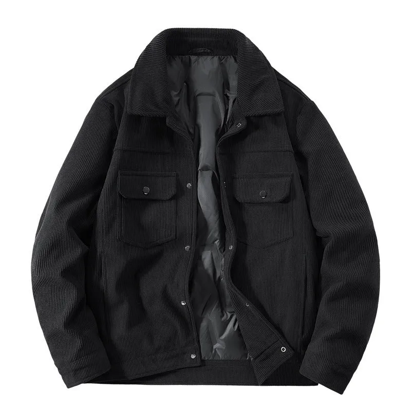 Herren Kordjacke mit gestepptem Innenfutter, zwei Brusttaschen und Druckknopfverschluss Drune