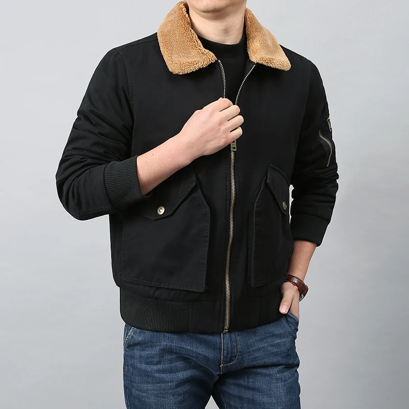 Herren Kurzschnitt Bomberjacke im Pilotenstil mit Teddykragen, Utility‑Taschen und gerippten Bündchen Drune