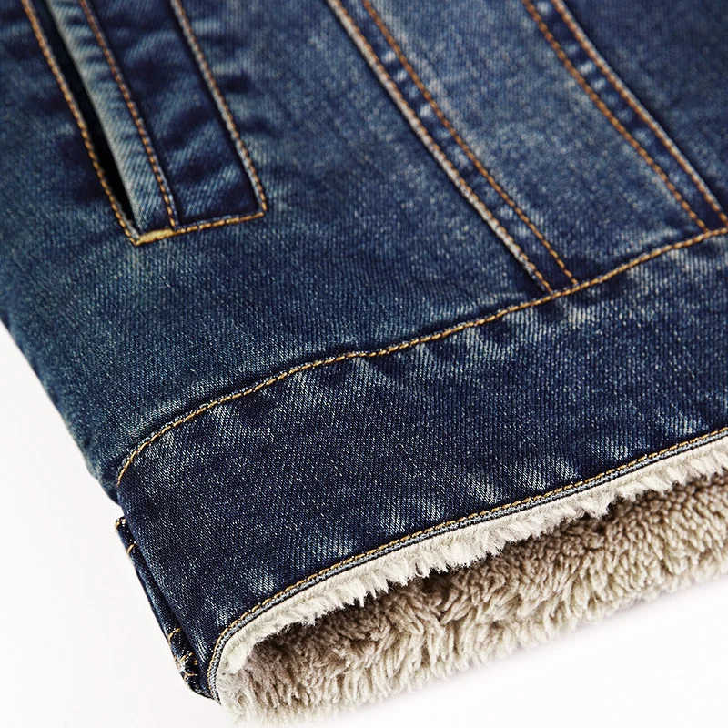 Herren Jeansjacke im Truckerstil mit leichtem Netzfutter und strukturierter Nahtführung Drune