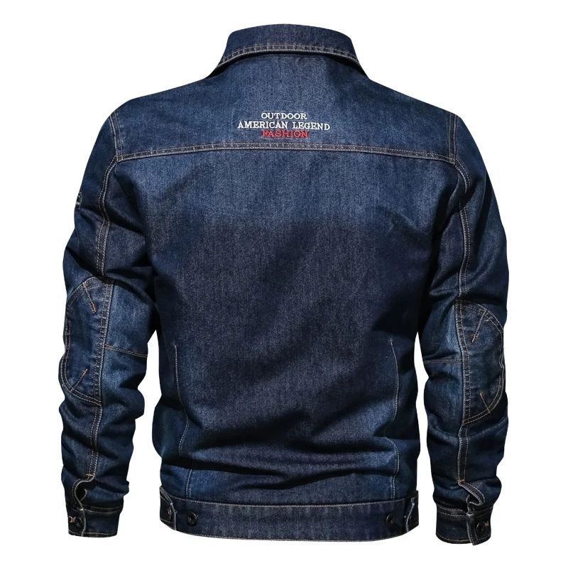 Herren Jeansjacke im modernen Trucker‑Cut mit kontrastierenden Nähten und Brustpattentaschen Drune
