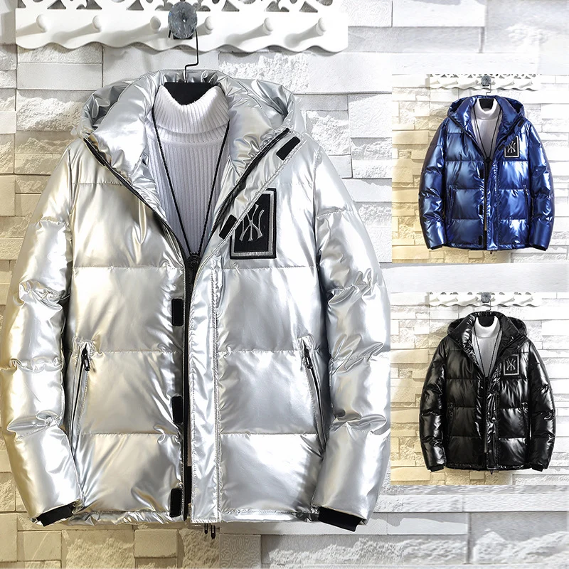 Herren glänzende Metallic Steppjacke mit Kapuze, winddichter Oberfläche und sportivem Utility Design Drune