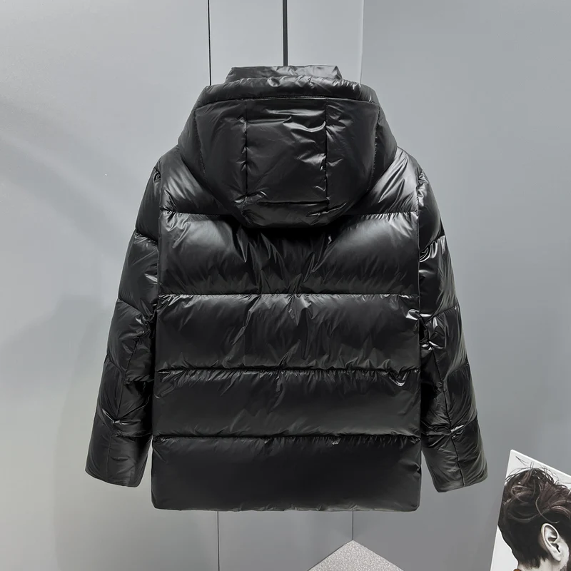 Herren glänzende gesteppte Daunenjacke mit Kapuze und hohem Kragen Drune