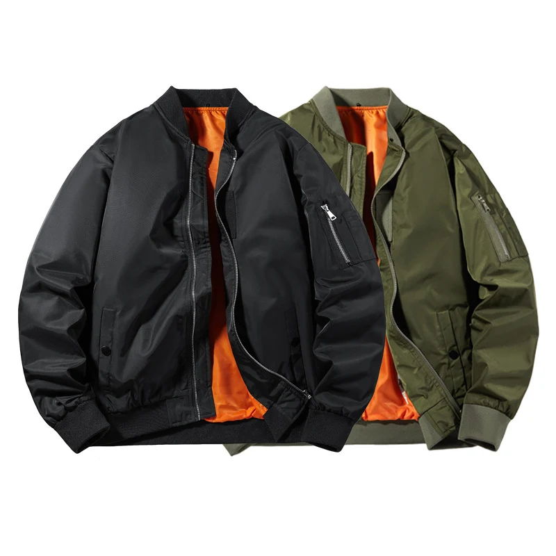 Herren Flieger-Bomberjacke im klassischen Aviator‑Stil aus technischem Nylon mit kontrastierendem Innenfutter, Ärmeltasche und Rippenbündchen Drune