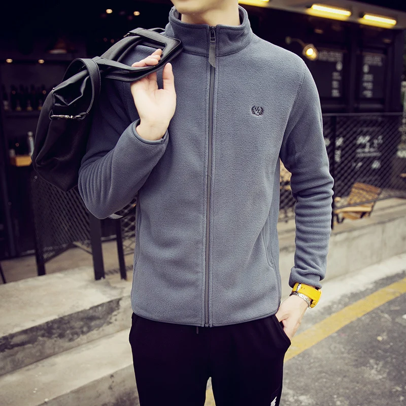 Herren Fleecejacke mit Stehkragen, windabweisender Mikrofaser‑Außenschicht und slim-regular Fit Drune