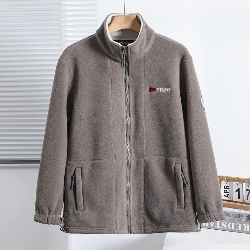 Herren Fleecejacke mit Stehkragen, durchgehendem Reißverschluss und Eingrifftaschen Drune