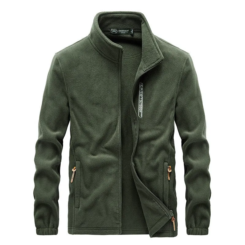 Herren Fleecejacke mit hochschließendem Kragen, Reißverschlusstaschen und windschutzblende Drune