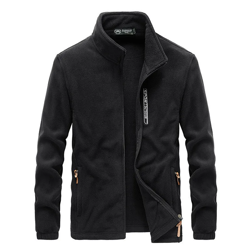 Herren Fleecejacke mit hochschließendem Kragen, Reißverschlusstaschen und windschutzblende Drune