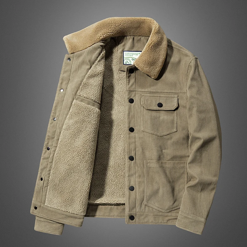 Herren Cord-Truckerjacke mit wärmender Sherpa-Isolierung und aufgesetzten Pattentaschen Drune