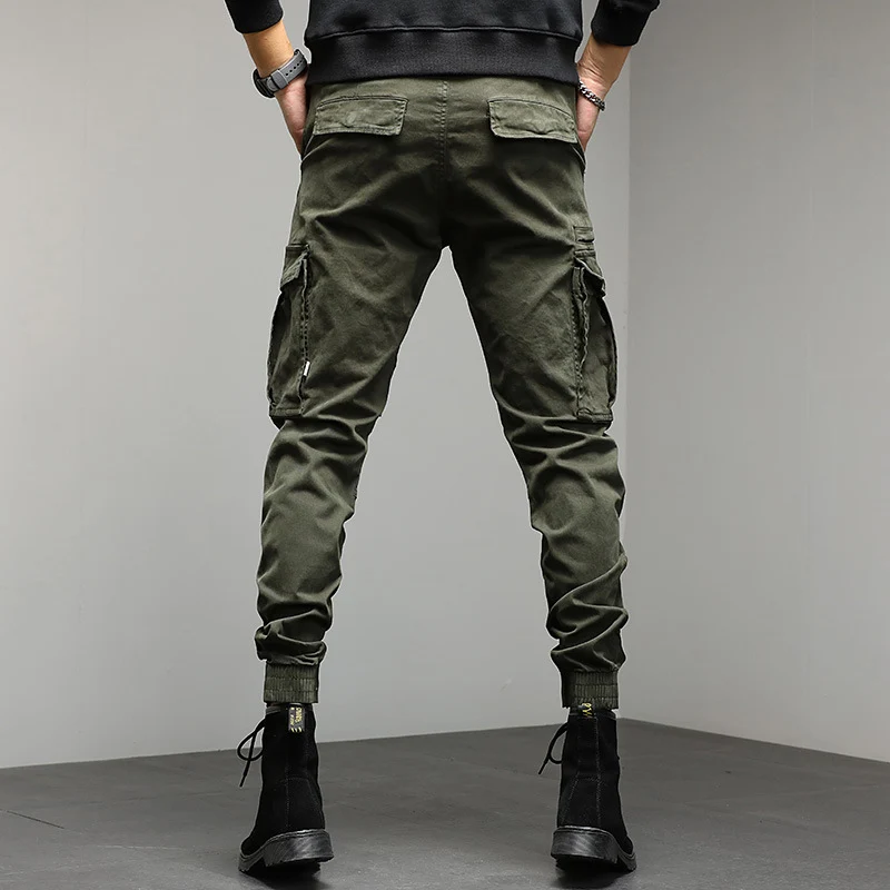 Herren Cargo-Joggerhose mit Multifunktionalen Taschen, verstärkten Kniepartien und elastischen Bündchen Drune