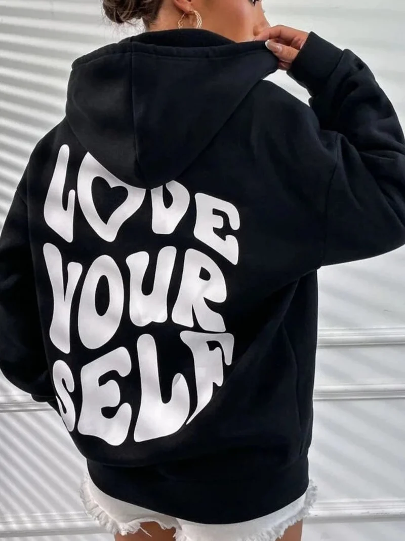 Drune - Streetwear Winter Statement Hoodie für Frauen