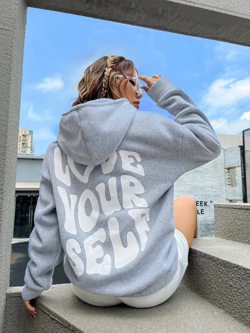 Drune - Streetwear Winter Statement Hoodie für Frauen
