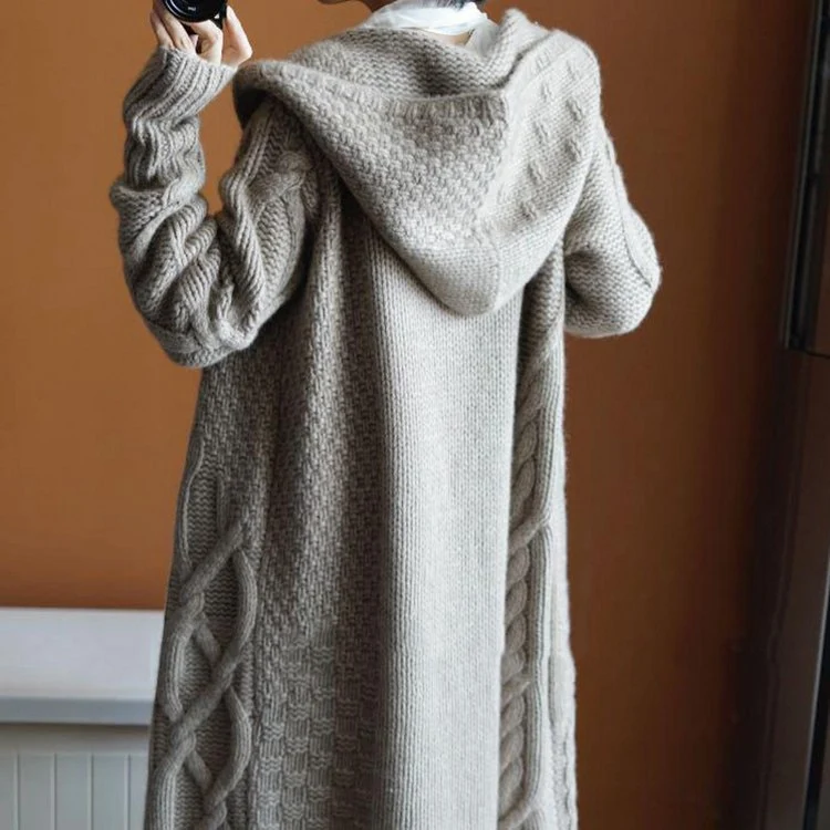 Damen Grobstrickjacke mit Kapuze und großem Komfort Drune