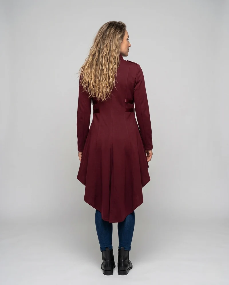Frauen elegante asymmetrische gepolsterte Jacke mit modischen Knopfdetails Drune
